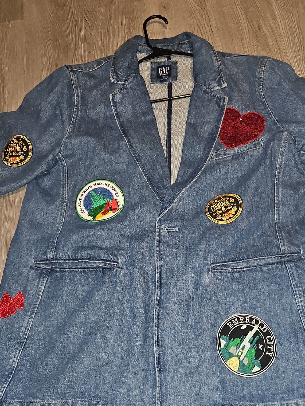 GAP Blue Denim Oversized Blazer with Wizard Of Oz  Patch Details